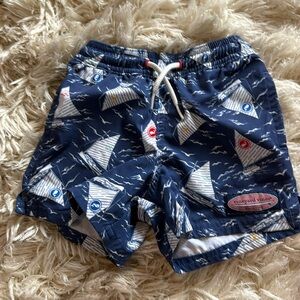 Vineyard vines chappy swim trunks 2T